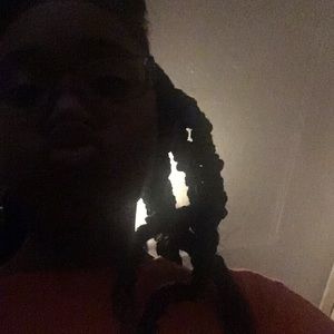 Meet your Posher, Saniyah